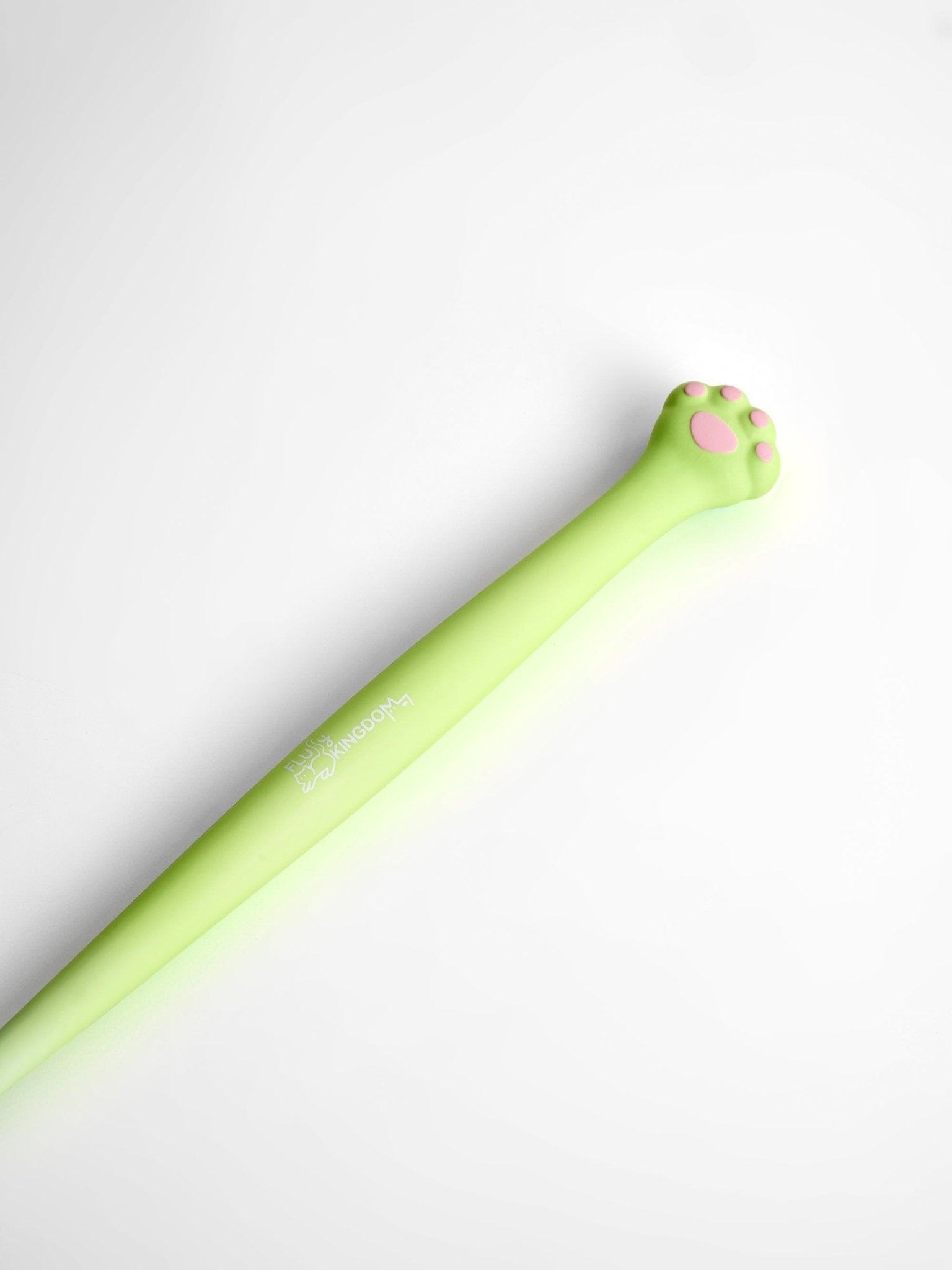 Cat Toy Teaser Wand - Retractable & Fun - Apple Green